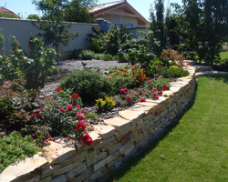 Decorative wall in Viničné